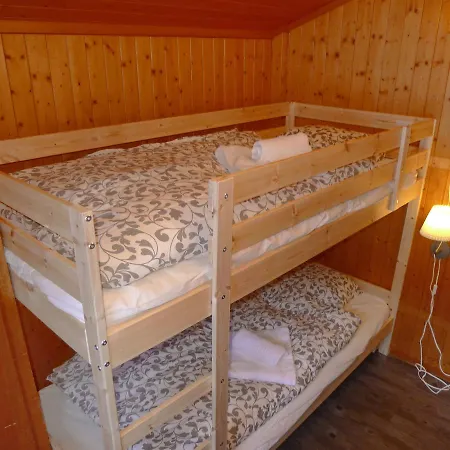 Chalet Ecureuil 4 בקתה ננדה