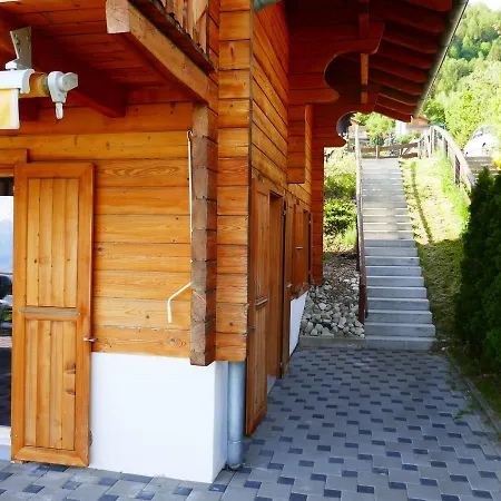 Chalet Ecureuil 4 בקתה ננדה