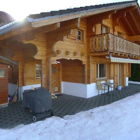 בקתה Chalet Ecureuil 4 ננדה